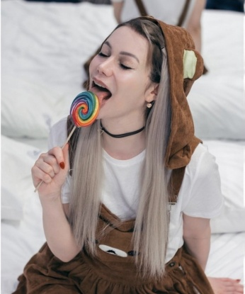 Полина